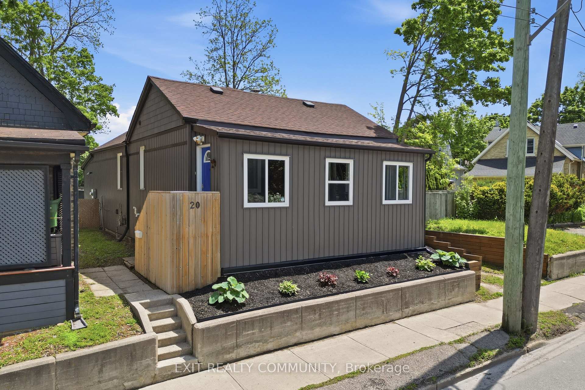 20 Wharncliffe Road S, London South, ON N6J 2J4