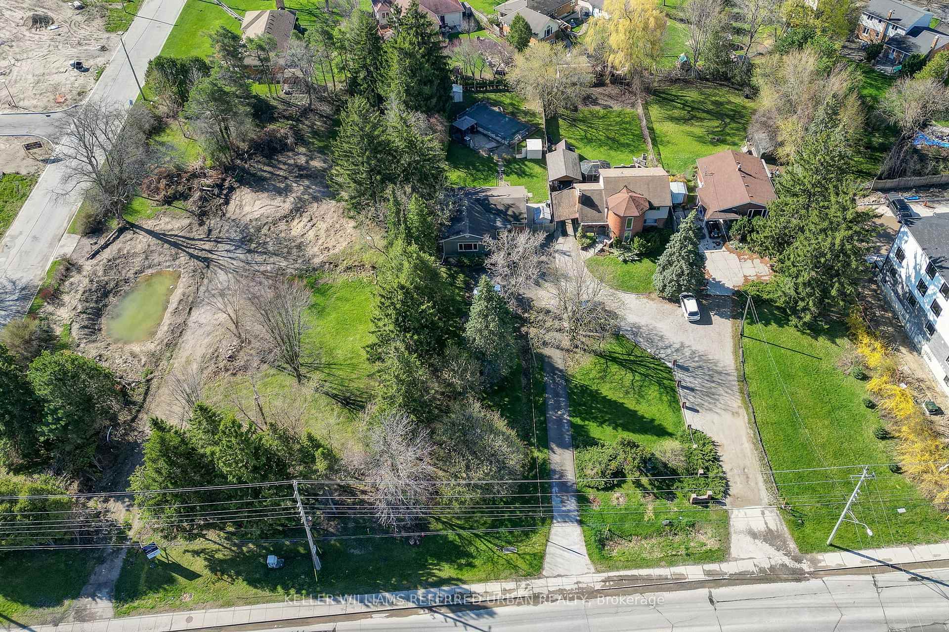 610 Commissioners Road W, London South, ON N6K 1B8