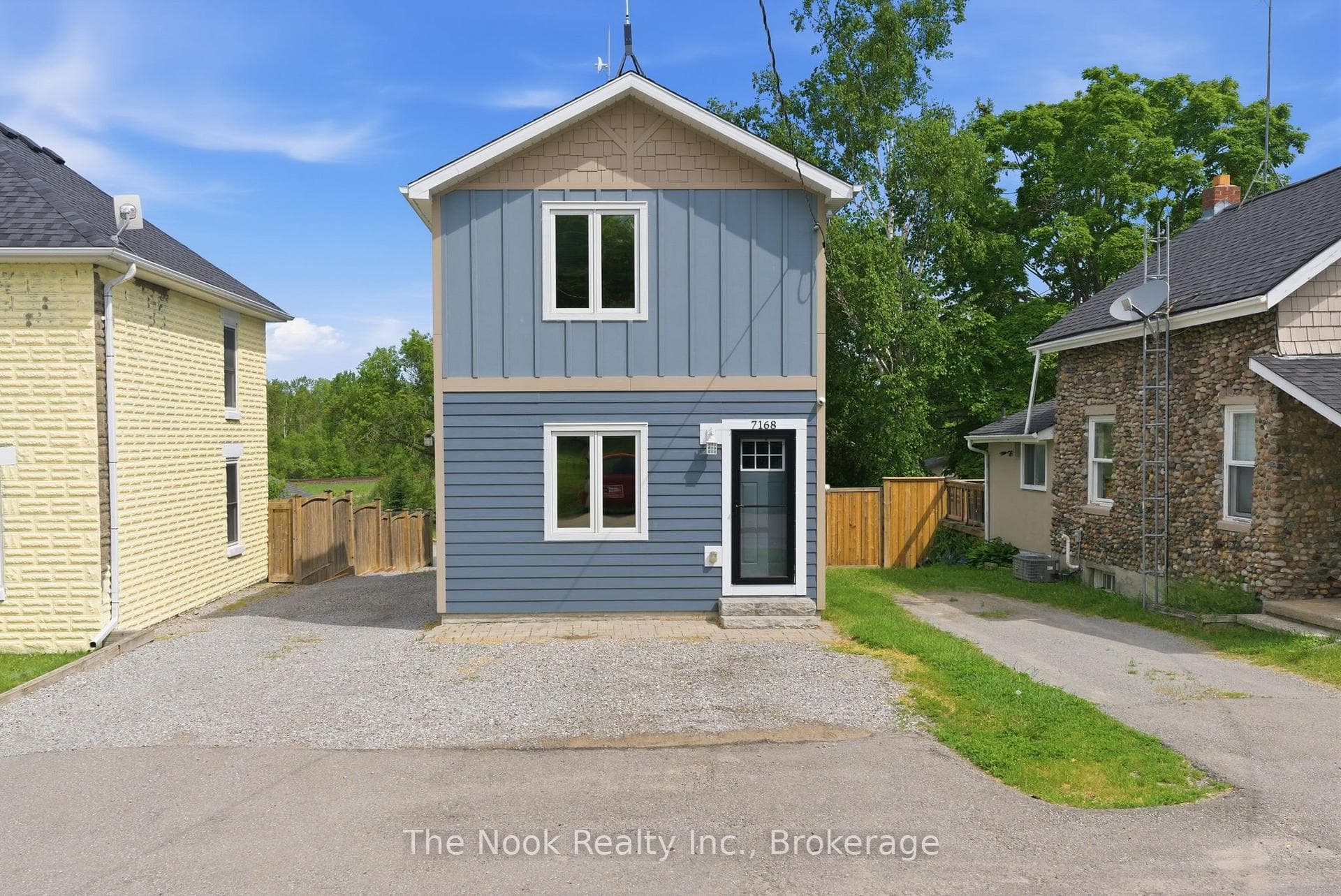 7168 Old Shiloh Road, Georgina, ON L0E 1N0