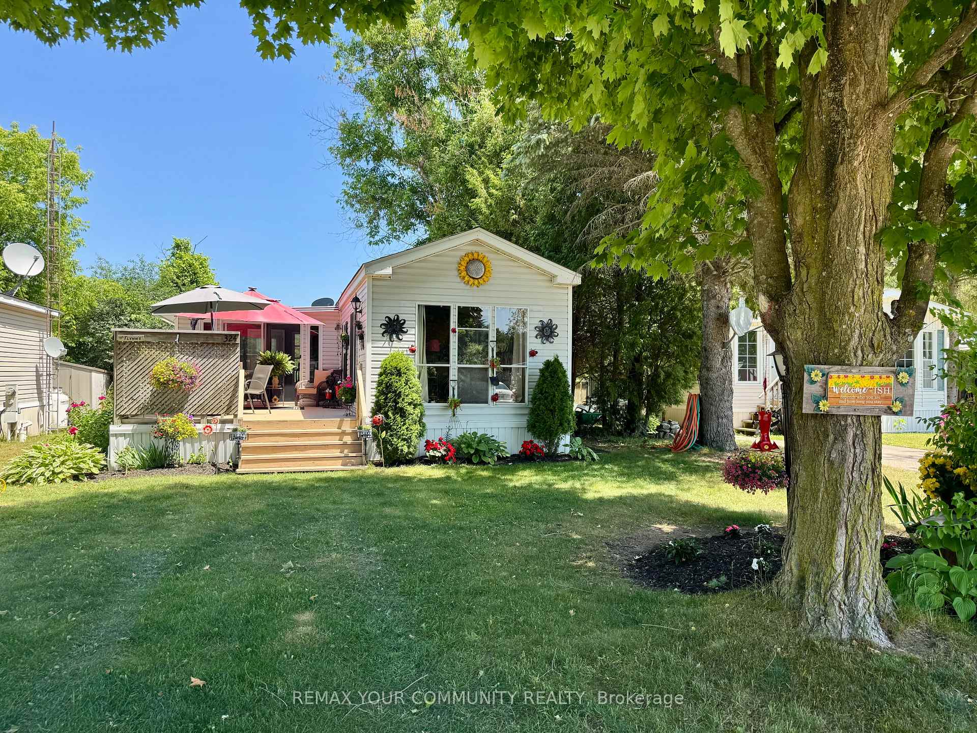 285 Crydermans Side Road 324, Georgina, ON L0E 1A0