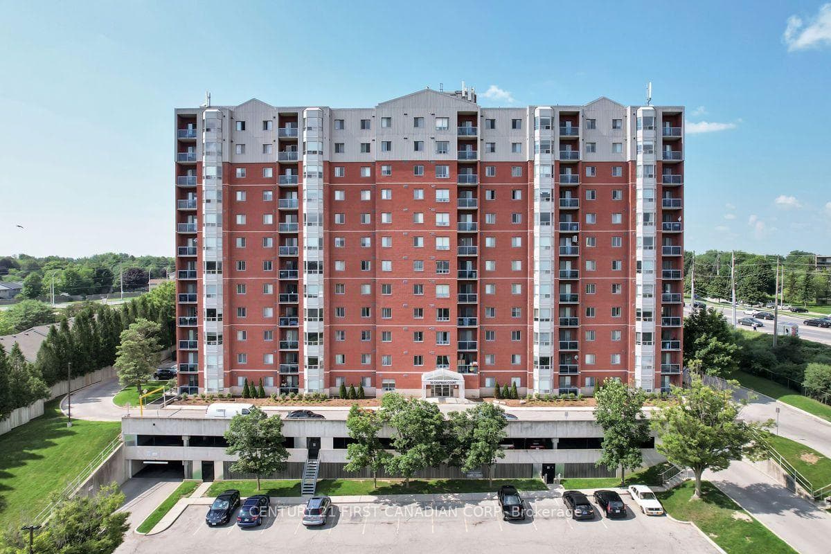 30 Chapman Court 310, London North, ON N6G 4Y4