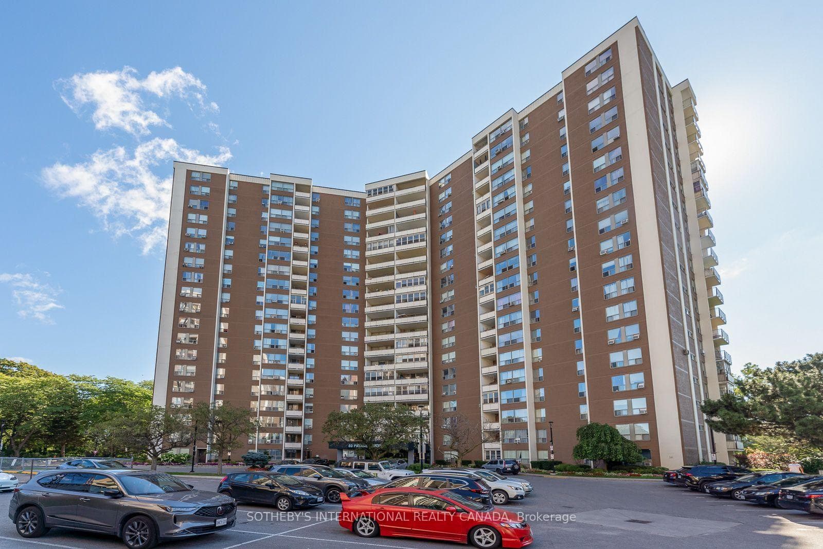 60 Pavane Linkway Way 706, Toronto, ON M3C 2Y6