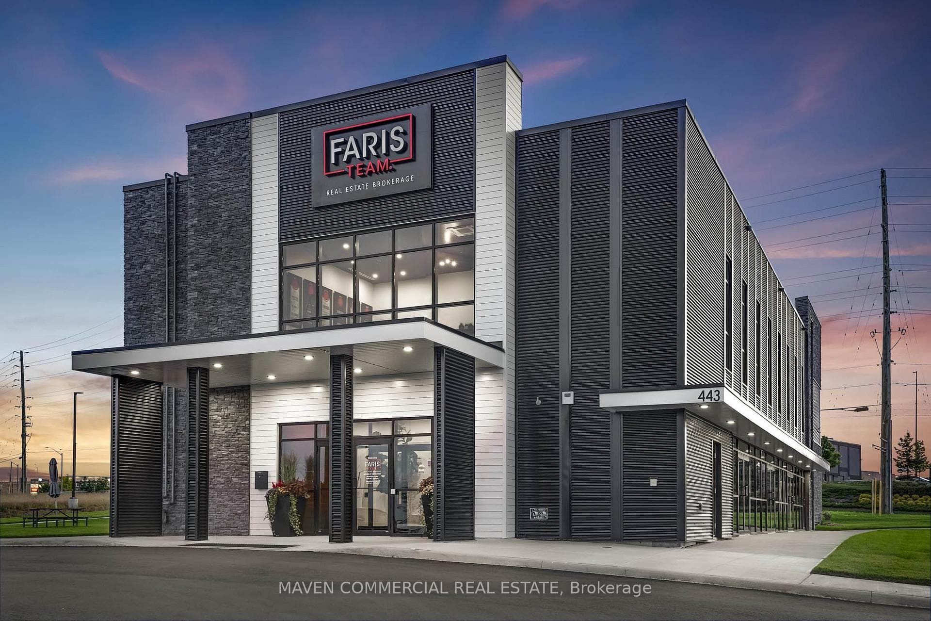 50% of 443 Bayview Drive, Barrie, ON L4N 8Y2