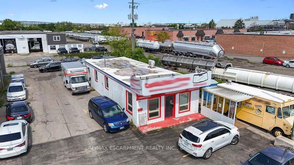 57 Steeles Avenue E, Milton, ON L9T 1X9