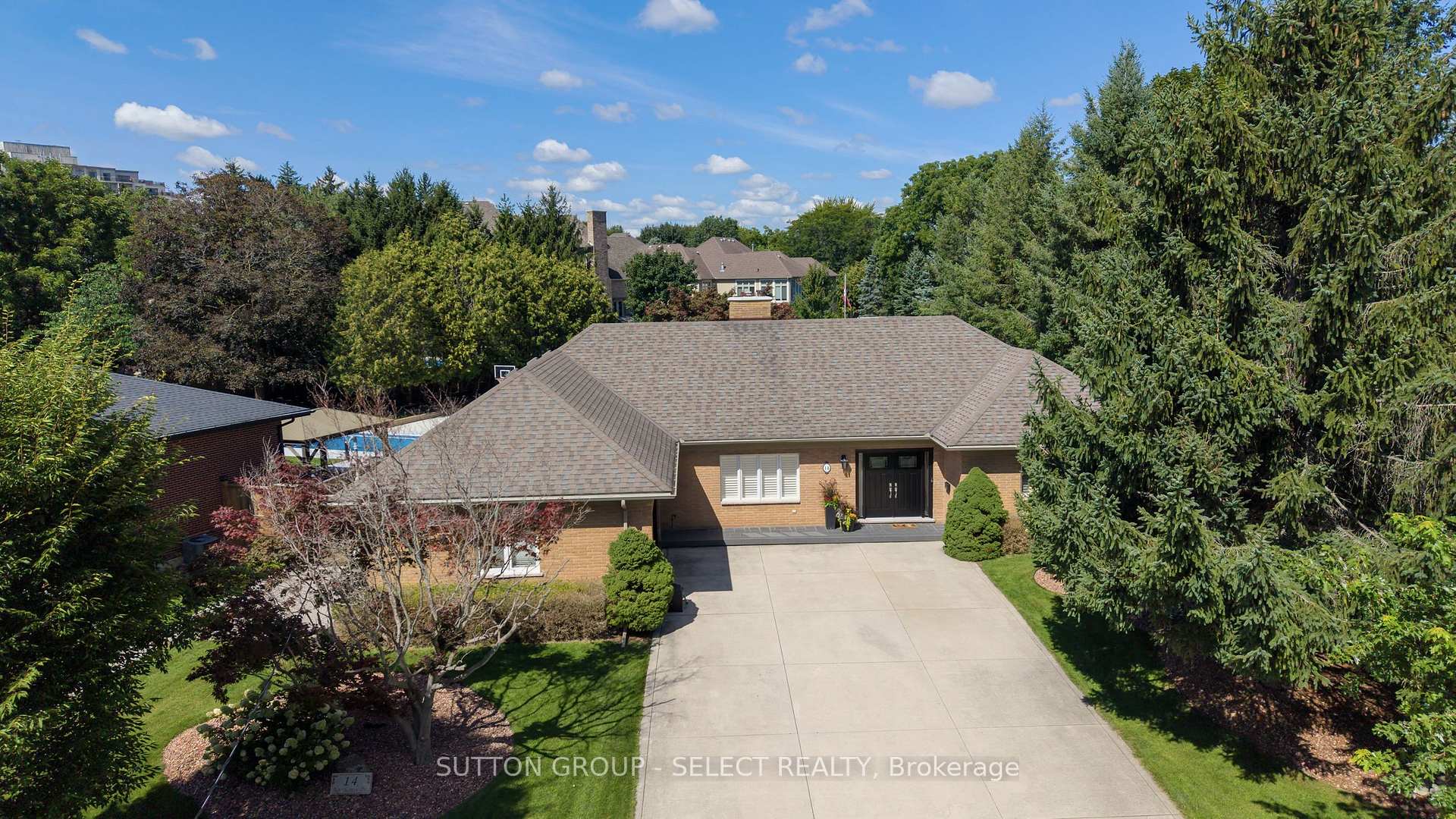 14 Northcrest Drive, London North, ON N5X 3V8
