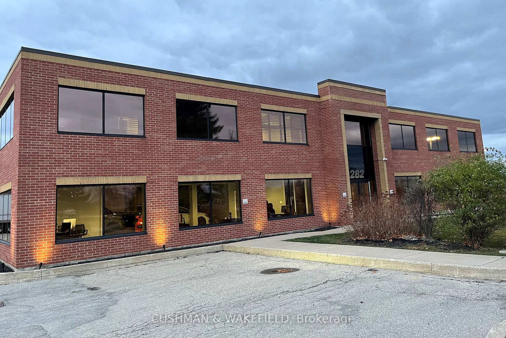 282 Orenda Road, Brampton, ON L6T 4X6