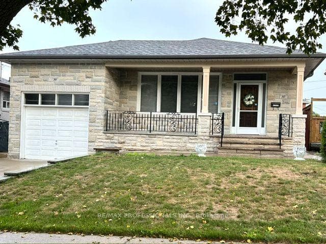 30 Lemonwood Drive, Toronto, ON M9A 4L5