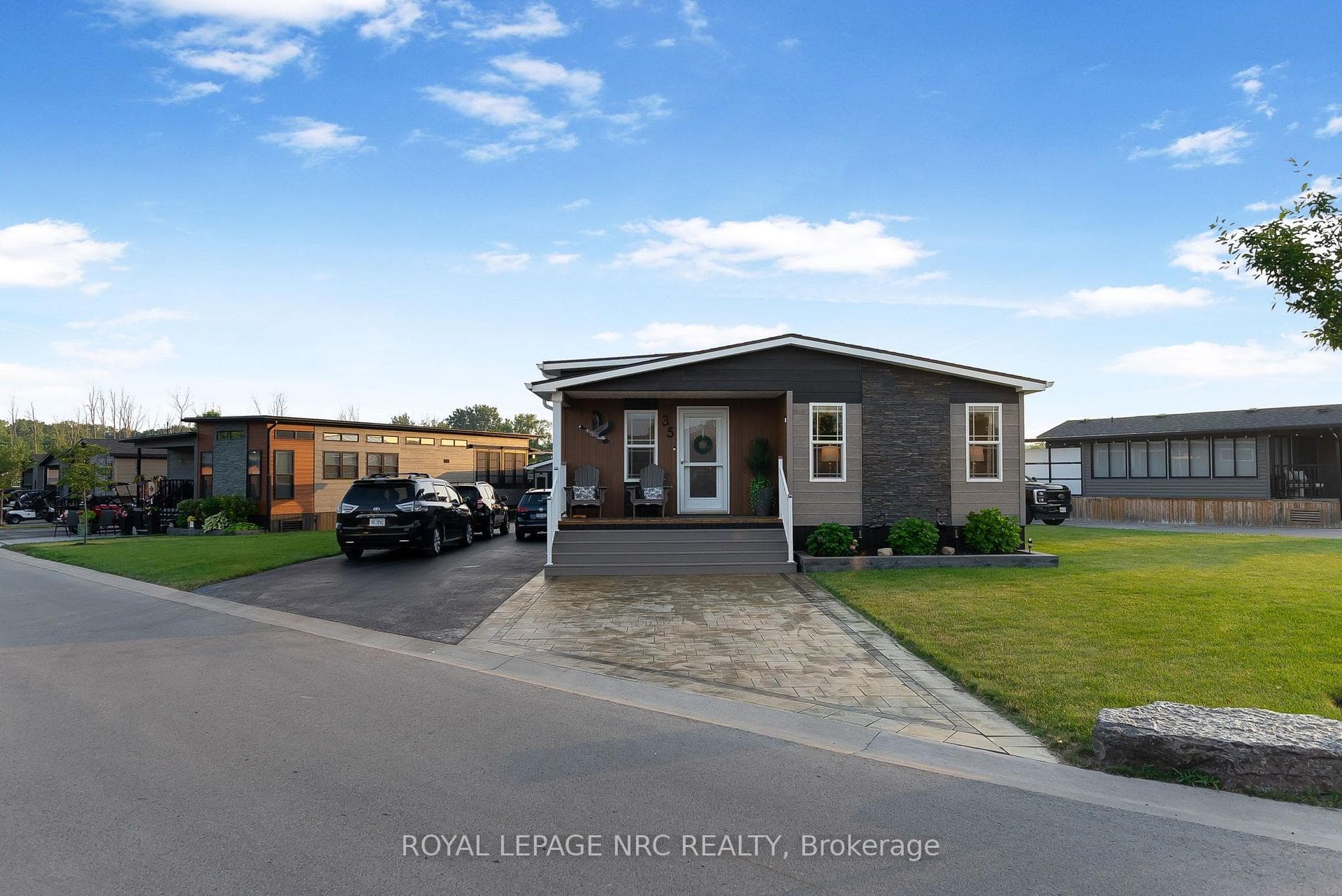 35 Quarry Meadows, Port Colborne, ON L0S 1R0