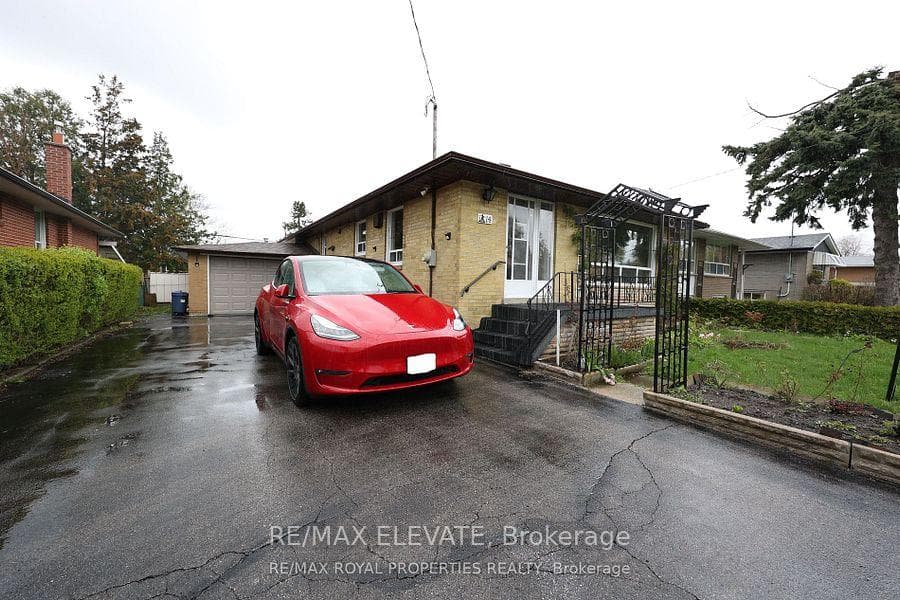 14 Mozart Avenue, Toronto, ON M1K 2V9