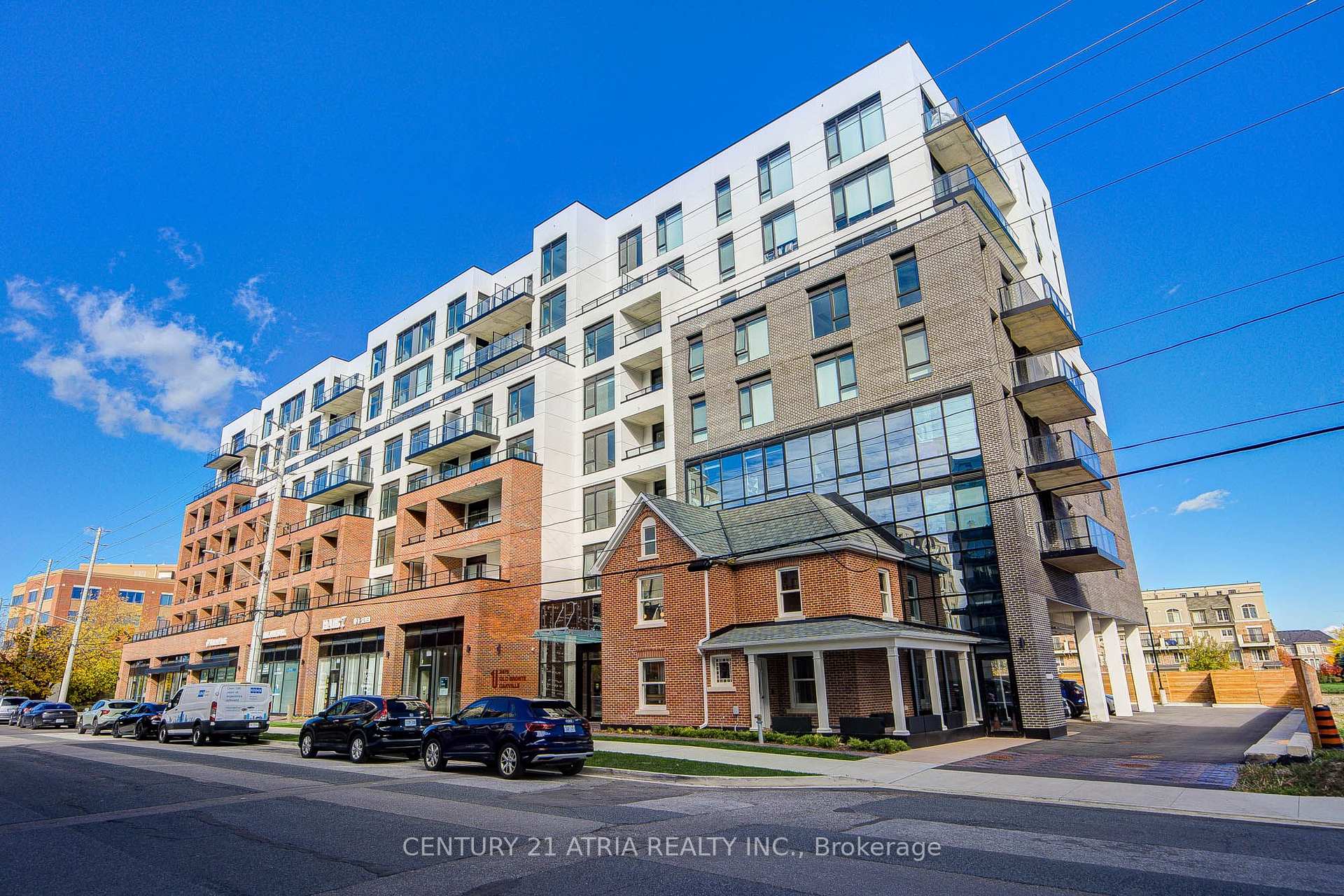 2475 Old Bronte Road 212, Oakville, ON L6M 5S7