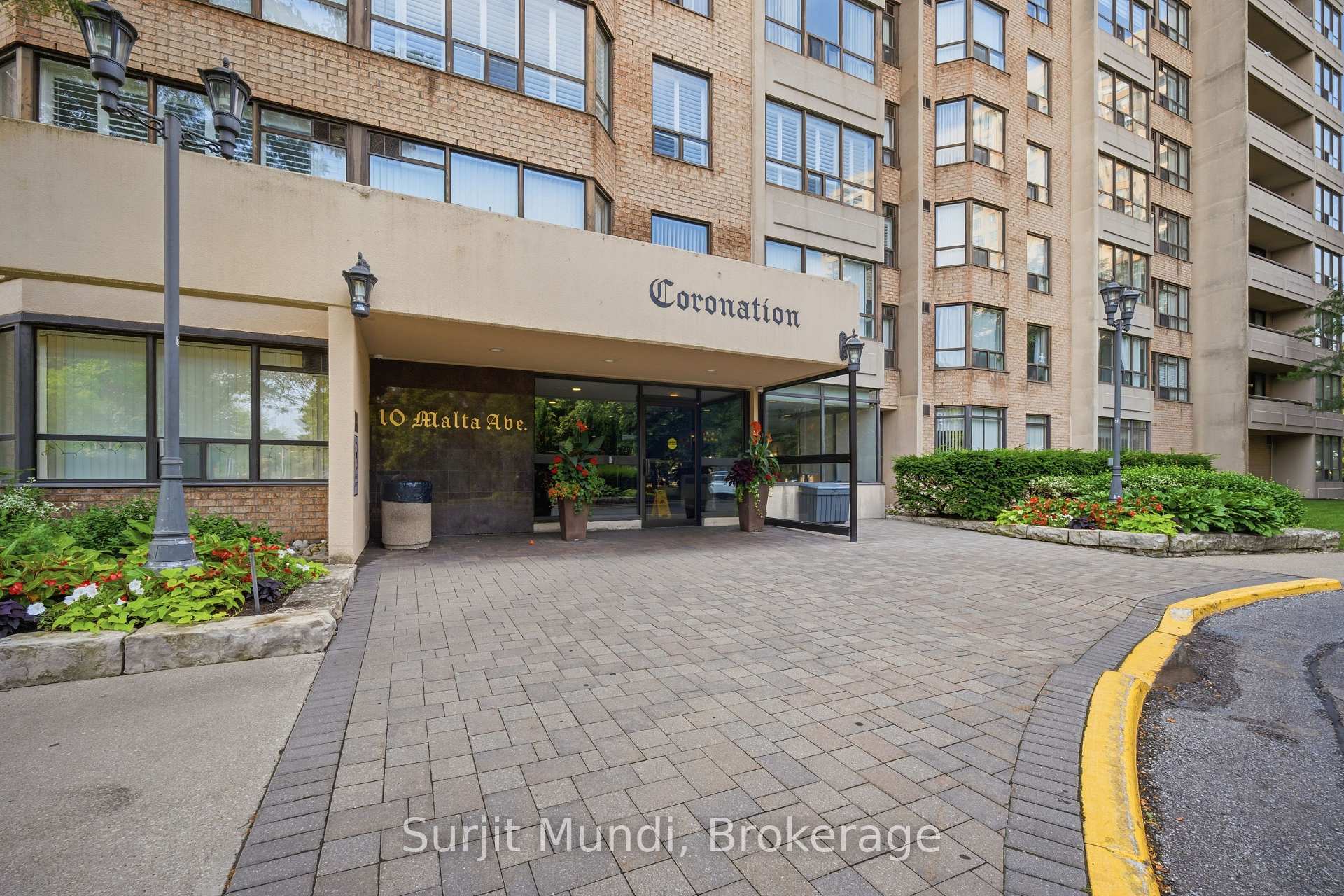10 Malta Avenue 1501, Brampton, ON L6Y 4G6