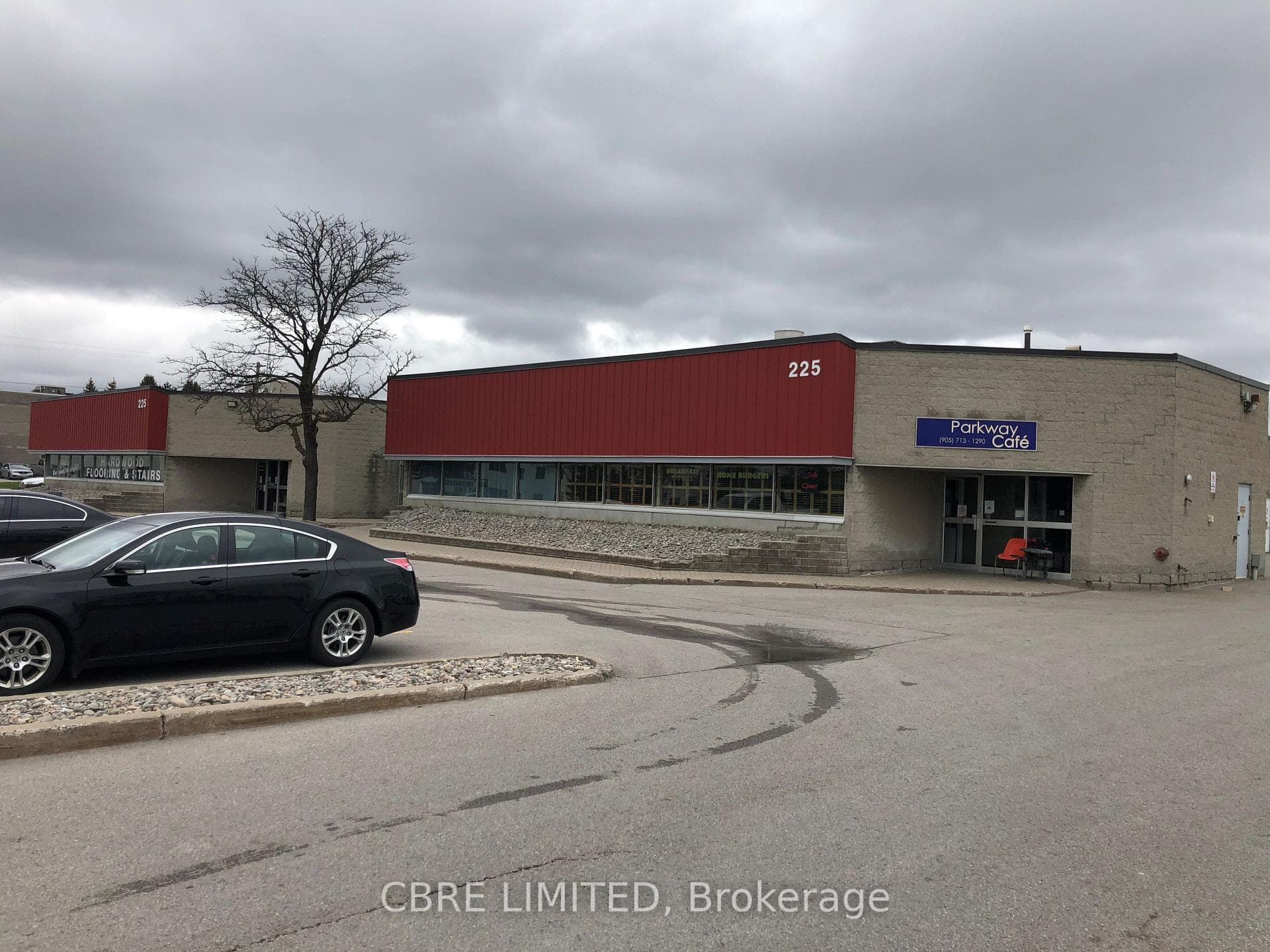 225 Industrial Parkway S Unit 17, Aurora, ON L4G 3V5