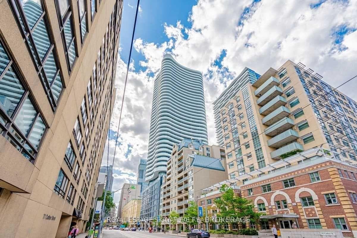 403 Church Street 2404, Toronto, ON M4Y 0C9