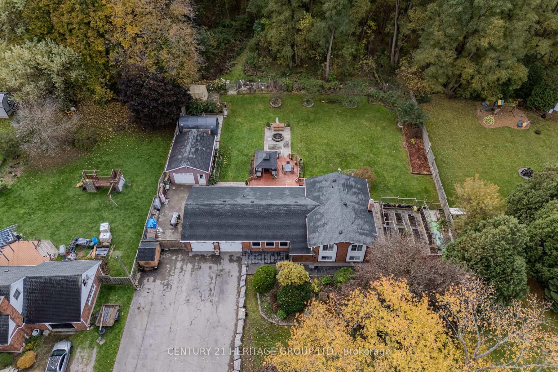 2104 Governors Road, Hamilton, ON L0R 1J0