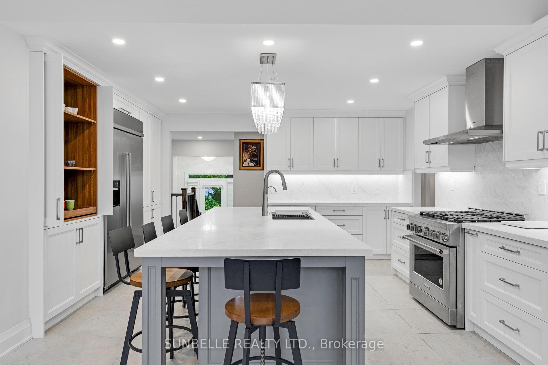 30 Archibald Road, King, ON L7B 0E5