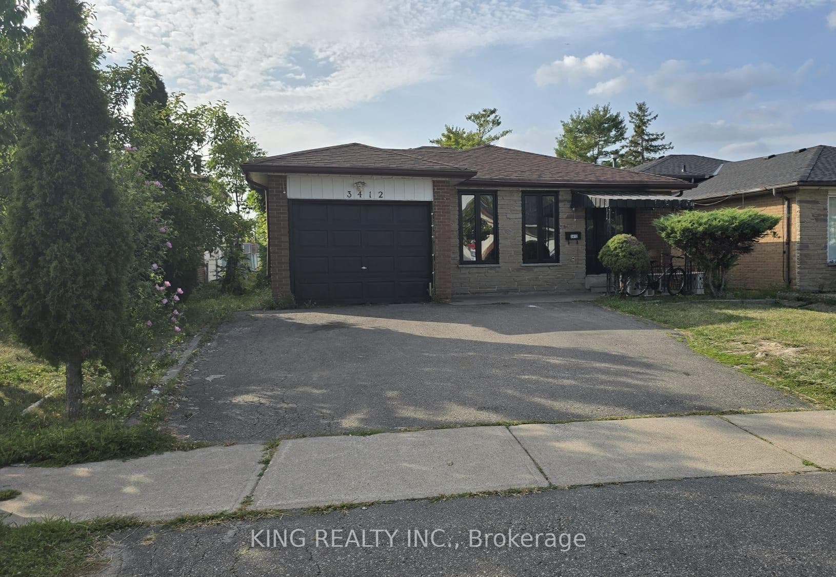 3412 Monica Drive, Mississauga, ON L4T 3E7