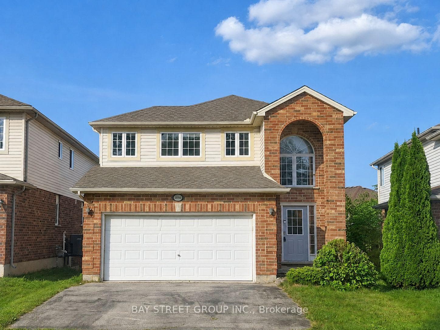 1898 BLACKWATER Road, London North, ON N5X 4M1