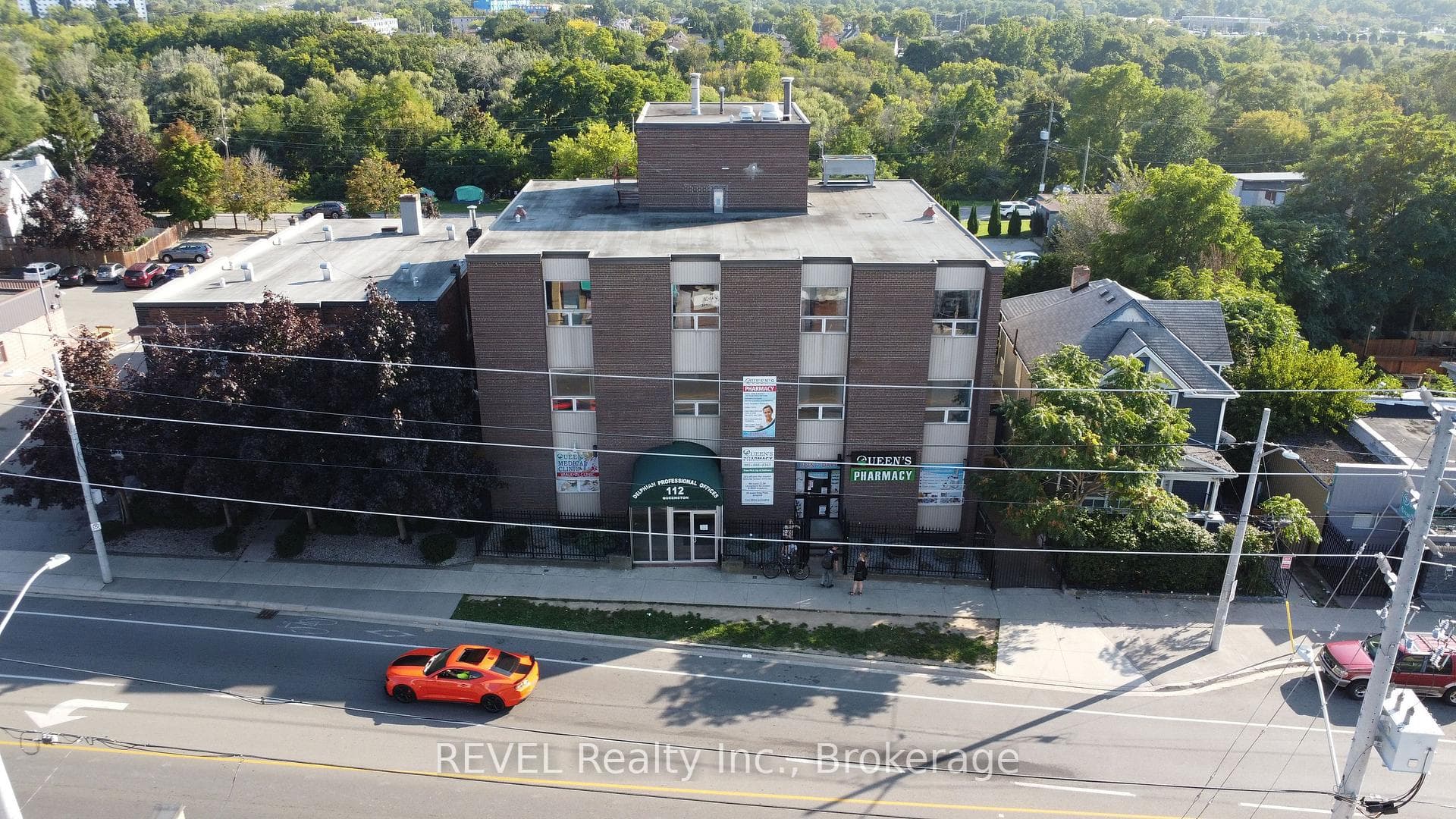 112 Queenston Street 201, St. Catharines, ON L2R 2Z4