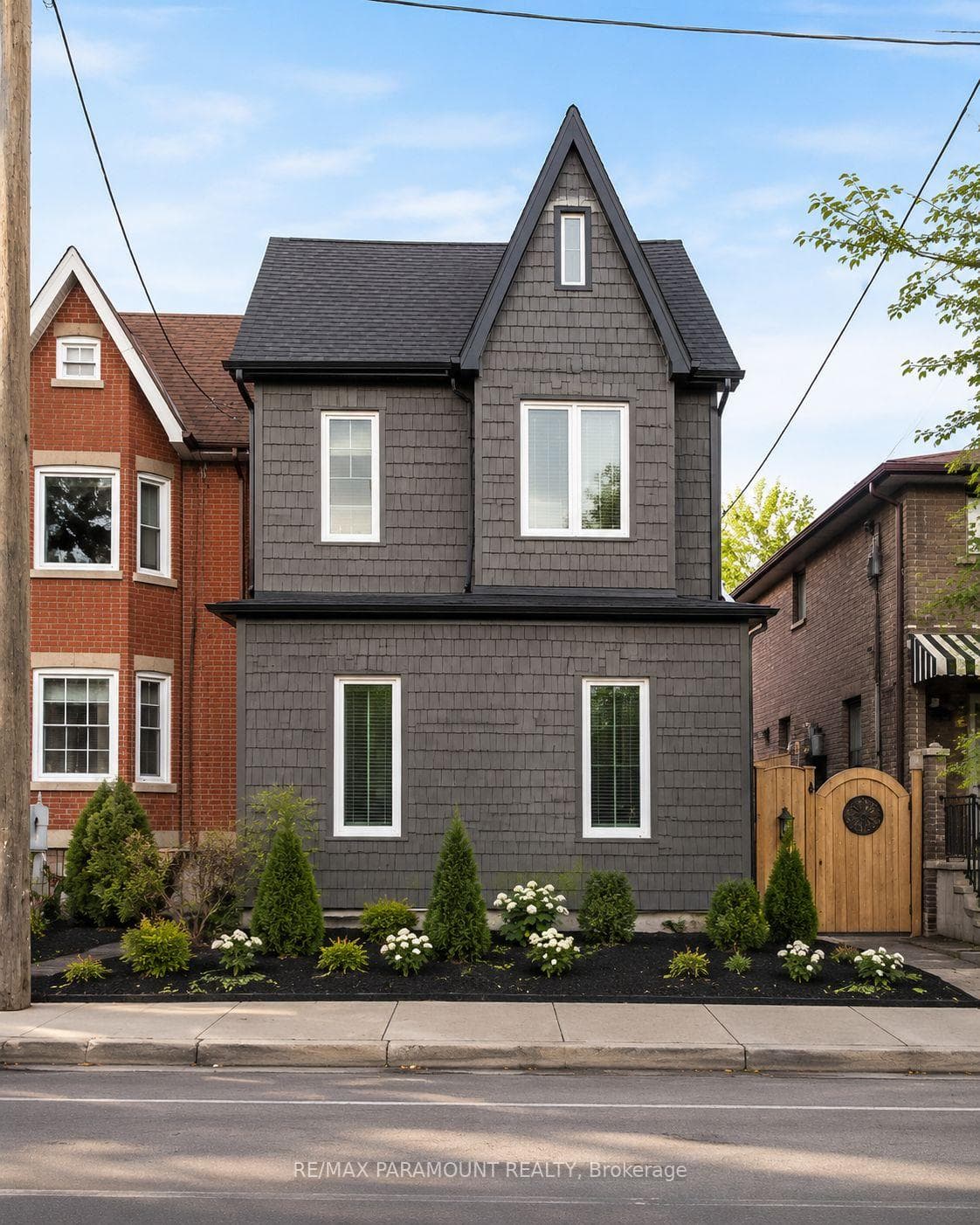 291 Pacific Avenue Bsmnt, Toronto, ON M6P 2P8