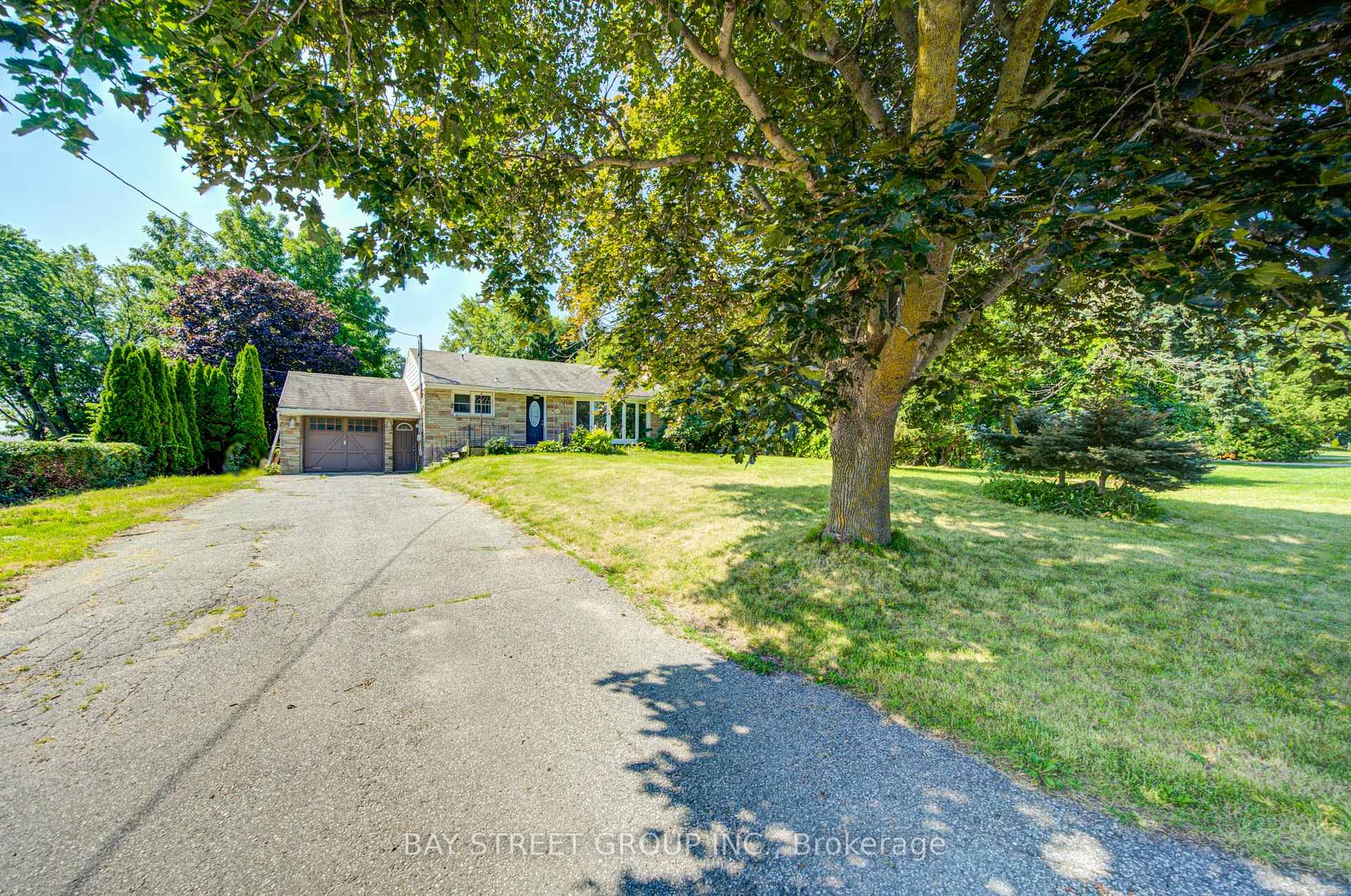 1421 Old Green Lane E, East Gwillimbury, ON L9N 0L7