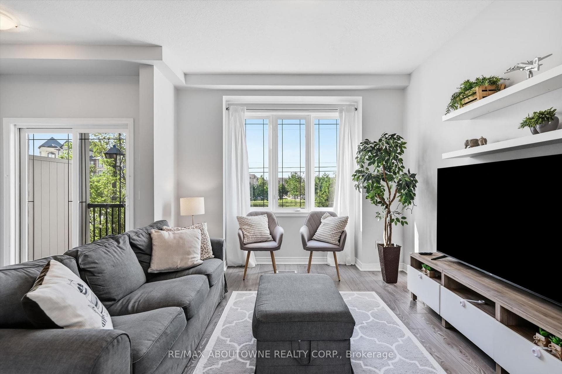 2985 Jackson Drive 10, Burlington, ON L7M 0W2