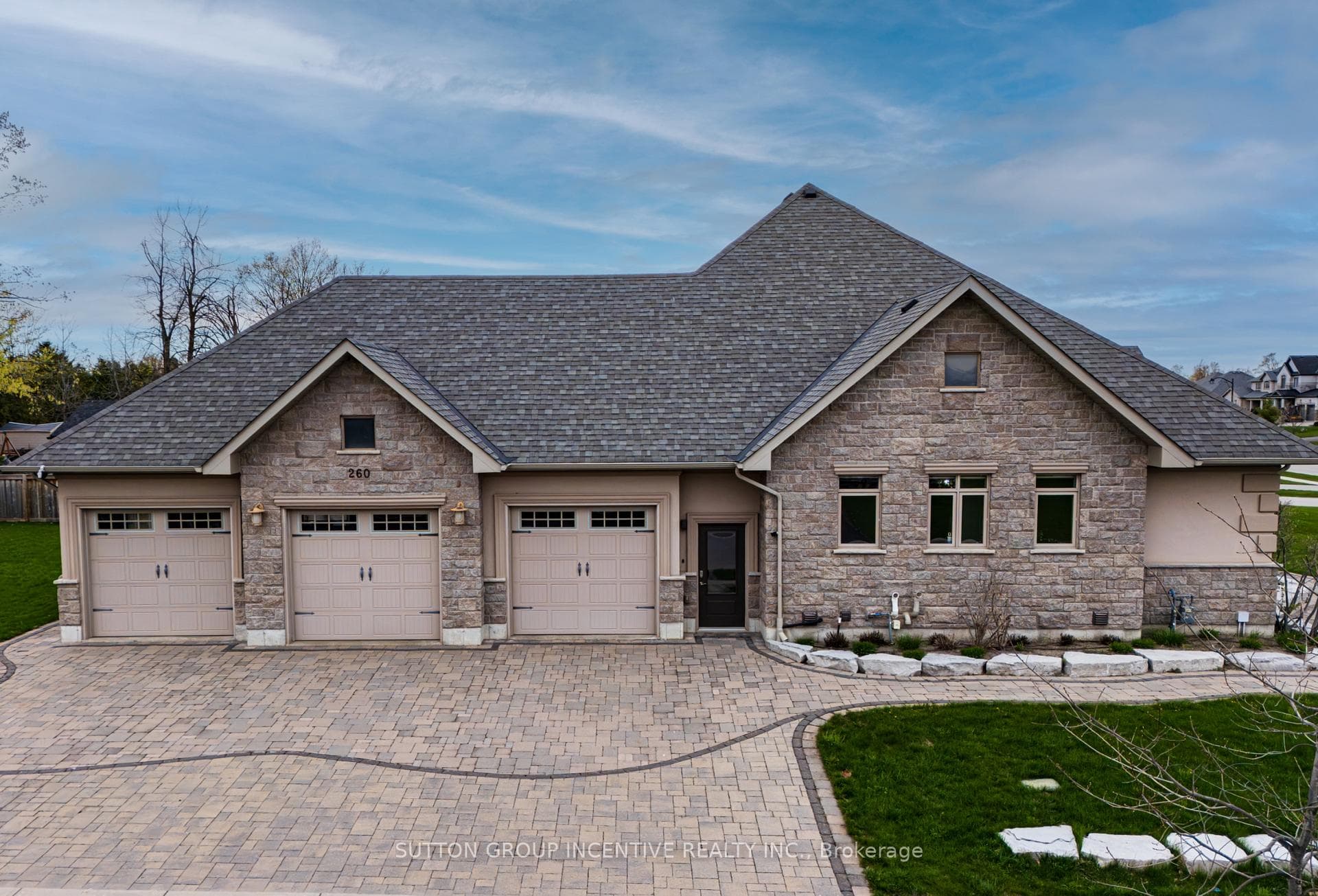 260 Sunnybrae Avenue, Innisfil, ON L9S 1J1