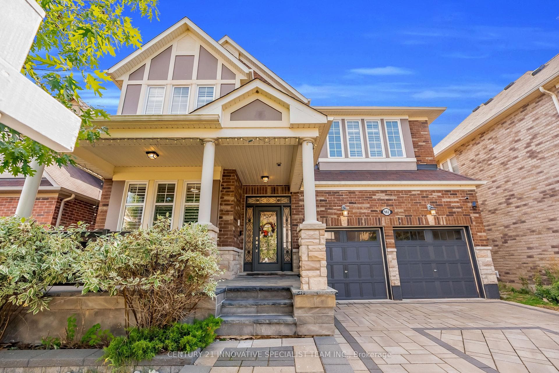 982 Syndenham Lane, Milton, ON L9T 8K1