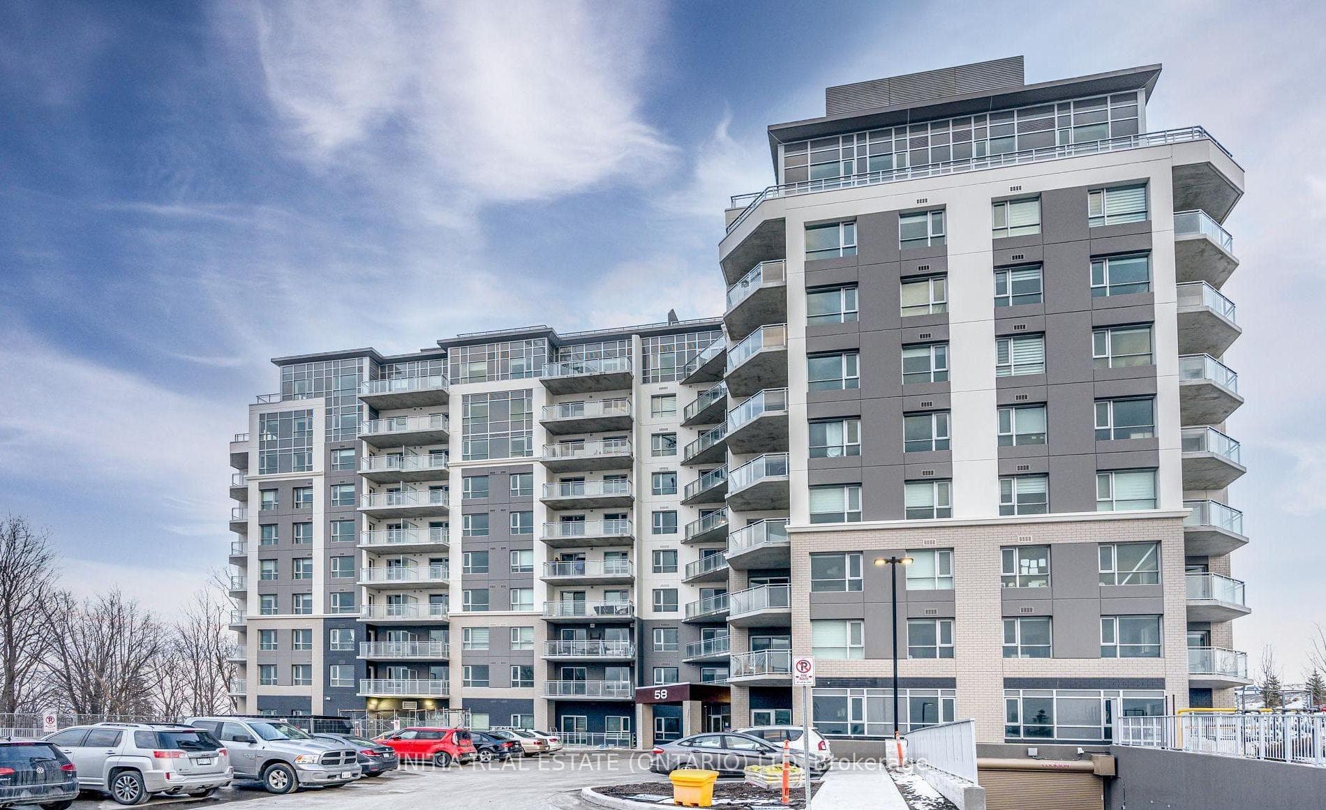 58 Lakeside (SHARED-KITCHEN) Terrace 110, Barrie, ON L4M 7B9